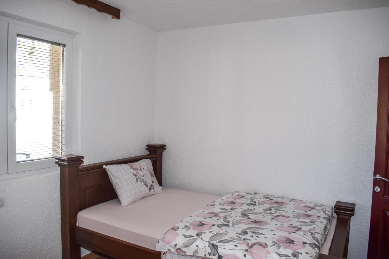 Ema Guest House Πλαβ Εξωτερικό φωτογραφία